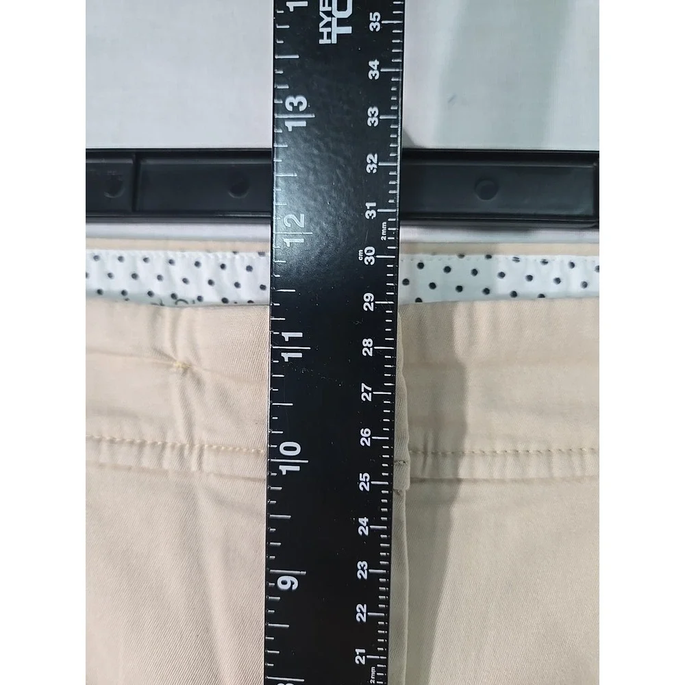 Talbots Perfect Short 8 1/2 Inch Bermuda Shorts Beige Tan Women's 14 High‎ Rise